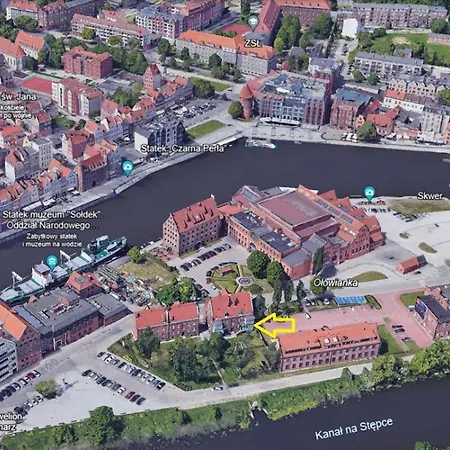 Old Town On Olowianka Island With Garden Gdansk